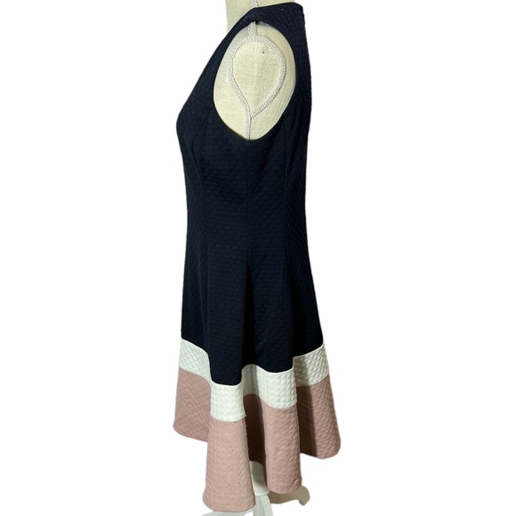 New “Eliza J” Colorblock Textured Knit Dress - Picture 8 of 14